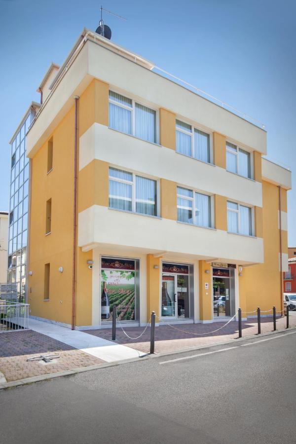 La Rocca Suite Garda  Zewnętrze zdjęcie